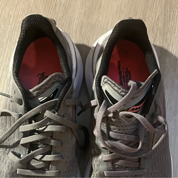 Saucony Endorphin Shift 3 - Picture 6 of 8